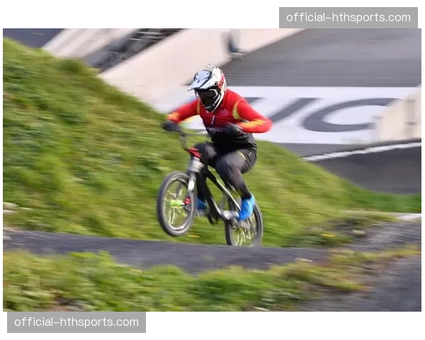 国际自盟公布最新世界排名，中国车手在女子竞速项目中跻身前十